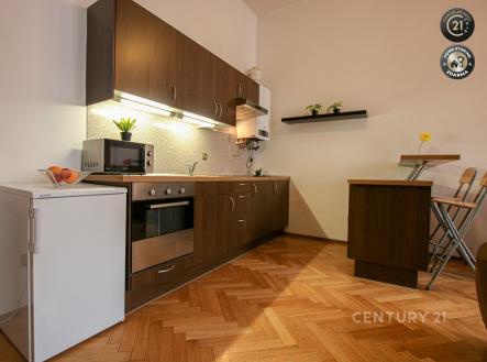 Pronájem bytu, 2+kk, 56 m²