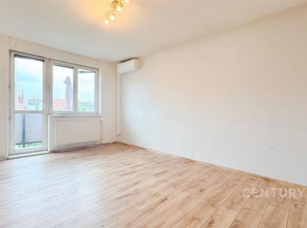 Pronájem bytu, 1+kk, 38 m²