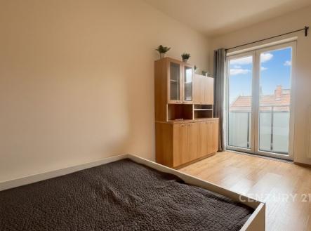 Pronájem bytu, 2+kk, 50 m²