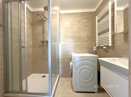 Pronájem bytu, 3+kk, 63 m²