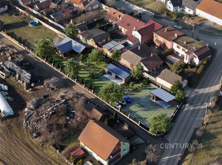 Prodej pozemku pro bydlení, 1 601 m² obrázek