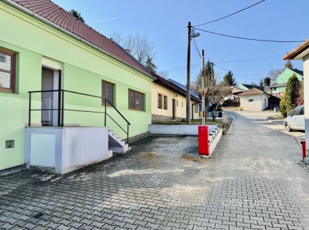 Pronájem bytu, 3+1, 100 m²