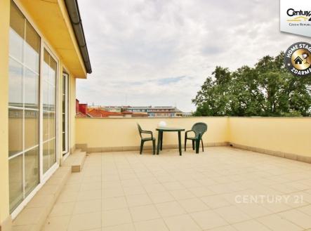 Pronájem bytu, atypický, 106 m²