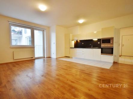 Pronájem bytu, 3+kk, 83 m²