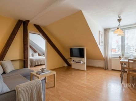 Pronájem bytu, 3+kk, 94 m²
