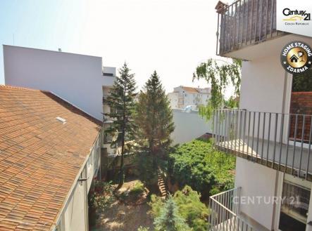 Pronájem bytu, 1+kk, 40 m²