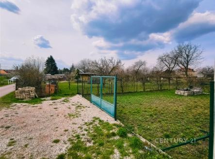 Prodej pozemku pro bydlení, 1 057 m²