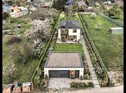 Prodej pozemku pro bydlení, 1 057 m²