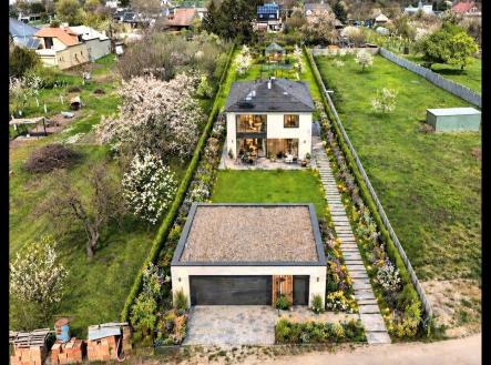 Prodej pozemku pro bydlení, 1 057 m²