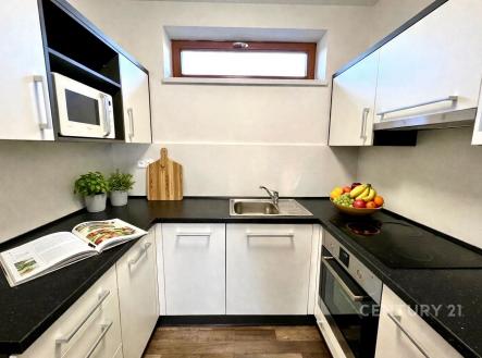 Pronájem bytu, 2+kk, 48 m²