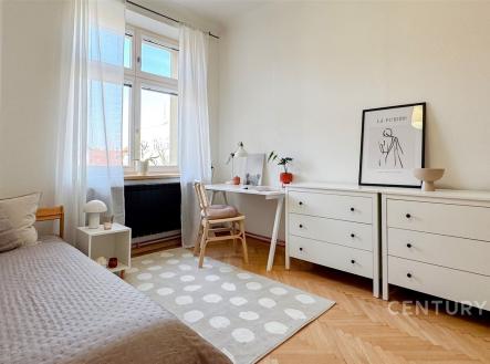 Pronájem bytu, 3+kk, 60 m²