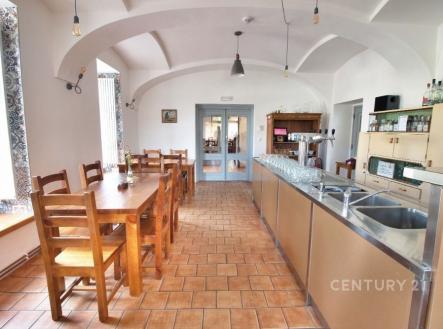 Prodej hotel, 350 m²