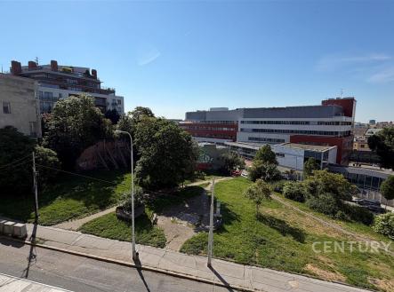 Pronájem bytu, 3+1, 90 m²
