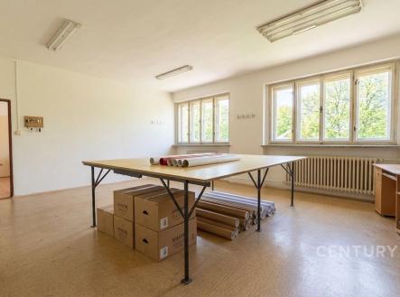 Pronájem skladu, 103 m²