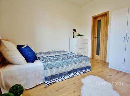 Pronájem bytu, garsoniéra, 17 m²