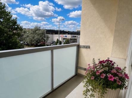 Pronájem bytu, 2+1, 64 m²