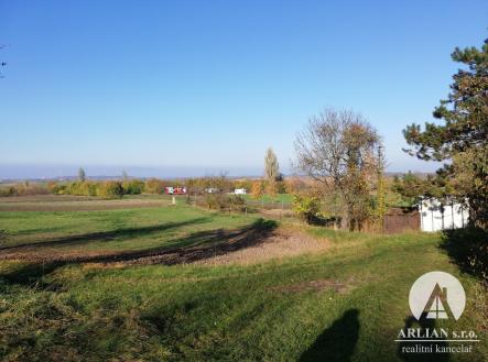 Prodej - pozemek, zemědělská půda, 8 947 m²