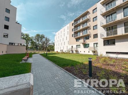 Pronájem bytu, 2+kk, 86 m²