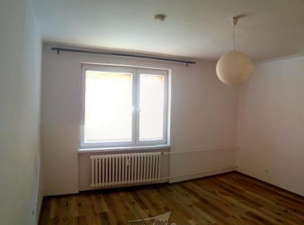 Pronájem bytu, 1+1, 39 m²