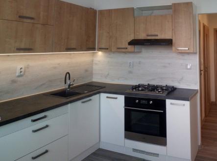 Pronájem bytu, 3+1, 62 m²