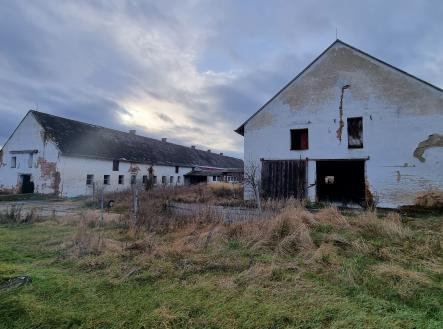 Prodej - zemědělský objekt, 28 530 m²