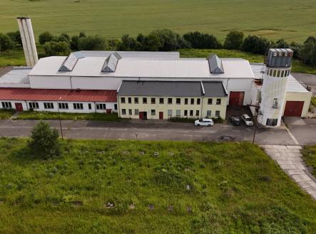 Prodej komerčního objektu, sklad, 26 700 m²