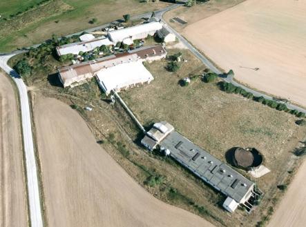 Prodej zemědělského objektu, 12 244 m²