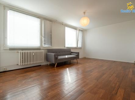Pronájem bytu, 1+kk, 33 m²