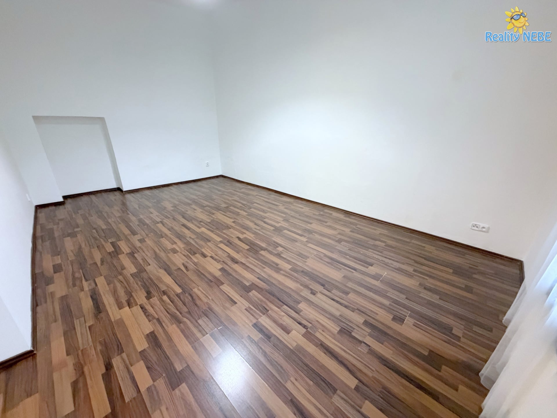 Pronájem bytu 2+kk, 48m2 Sinkulova Praha