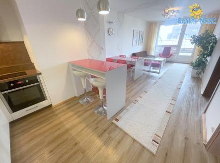 Pronájem bytu, 2+kk, 62 m²