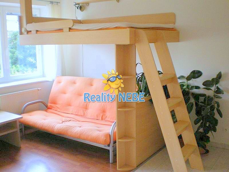 Pronájem bytu 1+kk/B/S, 41 m2, Boloňská, Praha 10, Horní Měcholupy