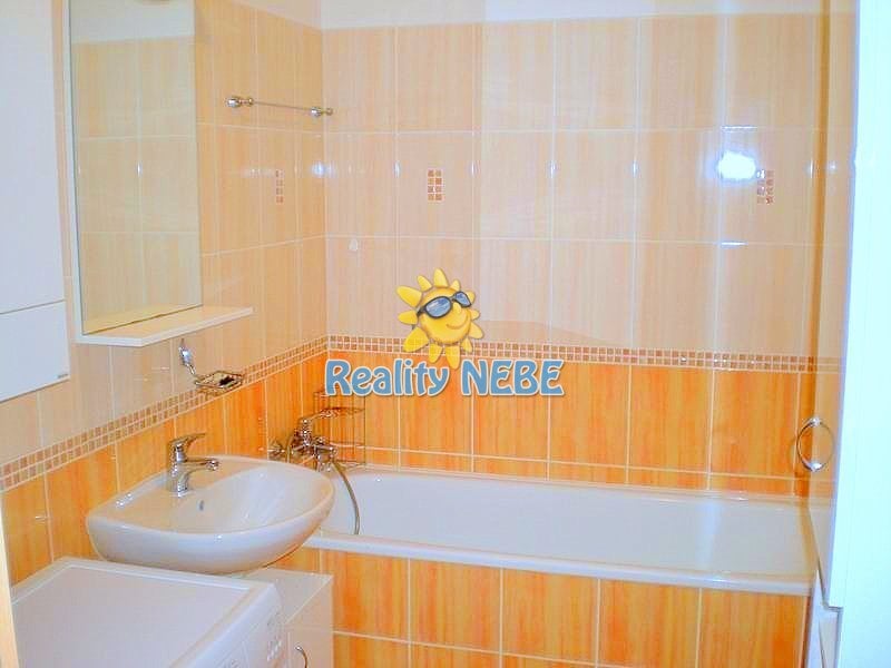 Pronájem bytu 1+kk/B/S, 41 m2, Boloňská, Praha 10, Horní Měcholupy