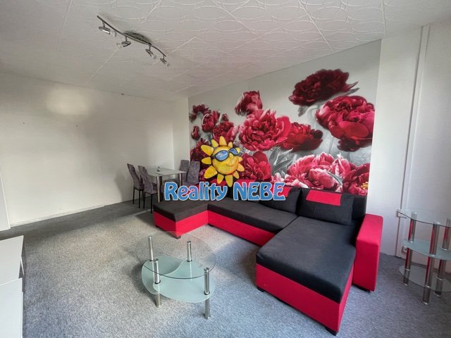 Pronájem 3+1/L 68m2 Machuldova Praha 4 Kamýk