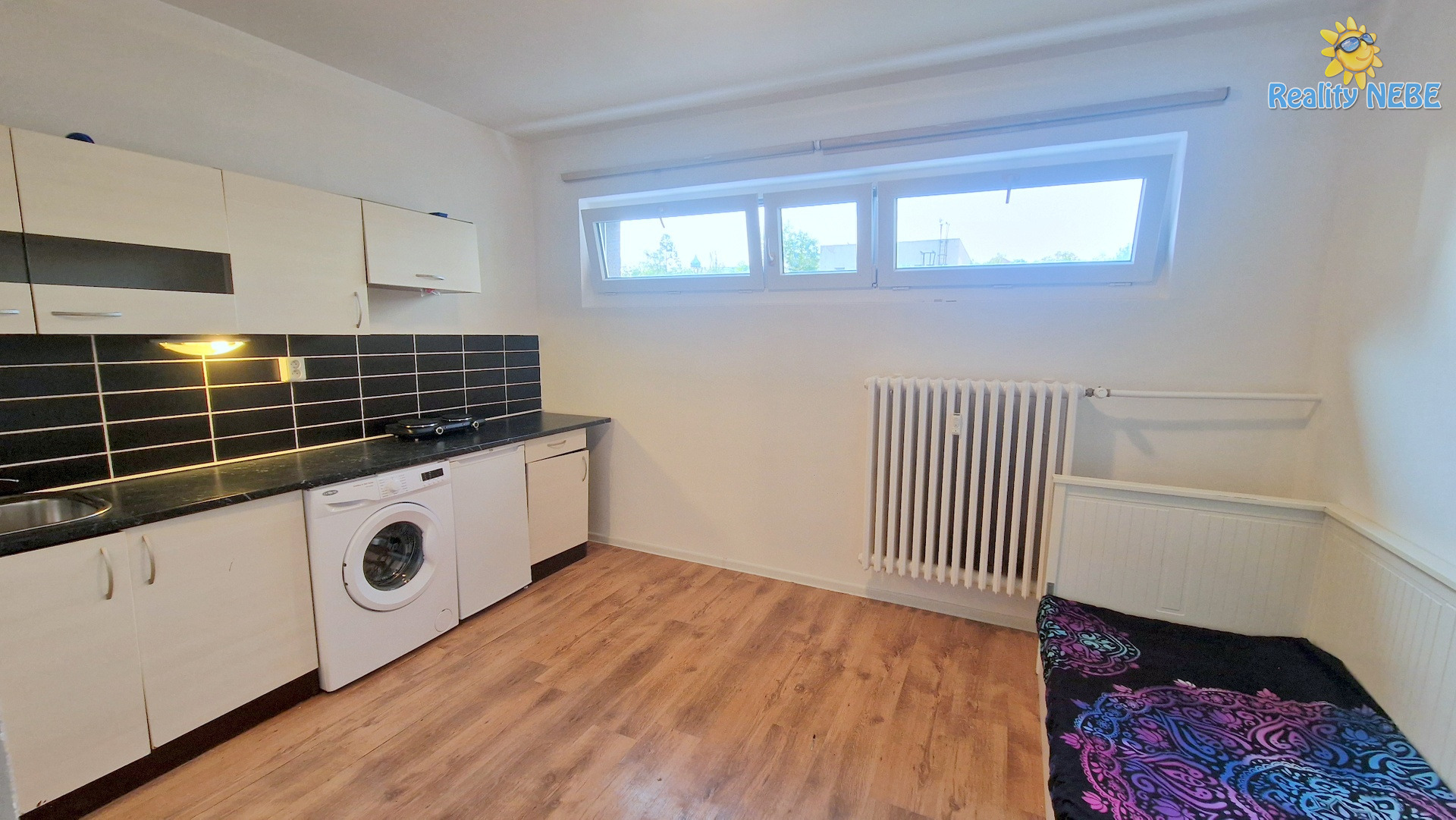 Pronájem bytu 1+kk, 20 m2, Ke Strašnické, Praha 10, Strašnice