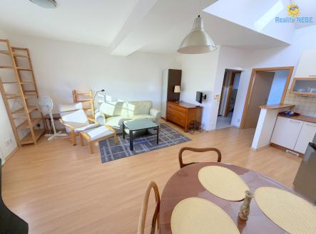 Pronájem bytu, 2+kk, 50 m²