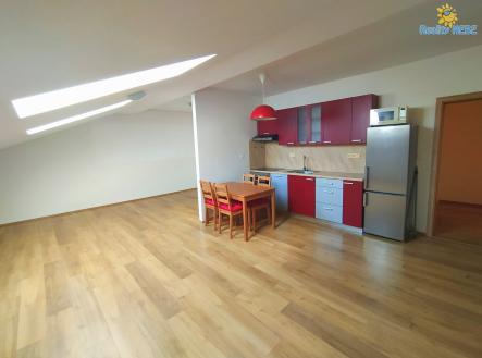 Pronájem bytu, 1+kk, 59 m²