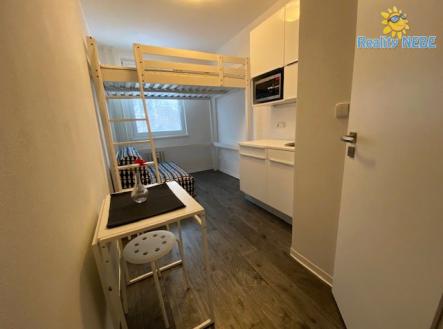 Pronájem bytu, garsoniéra, 15 m²