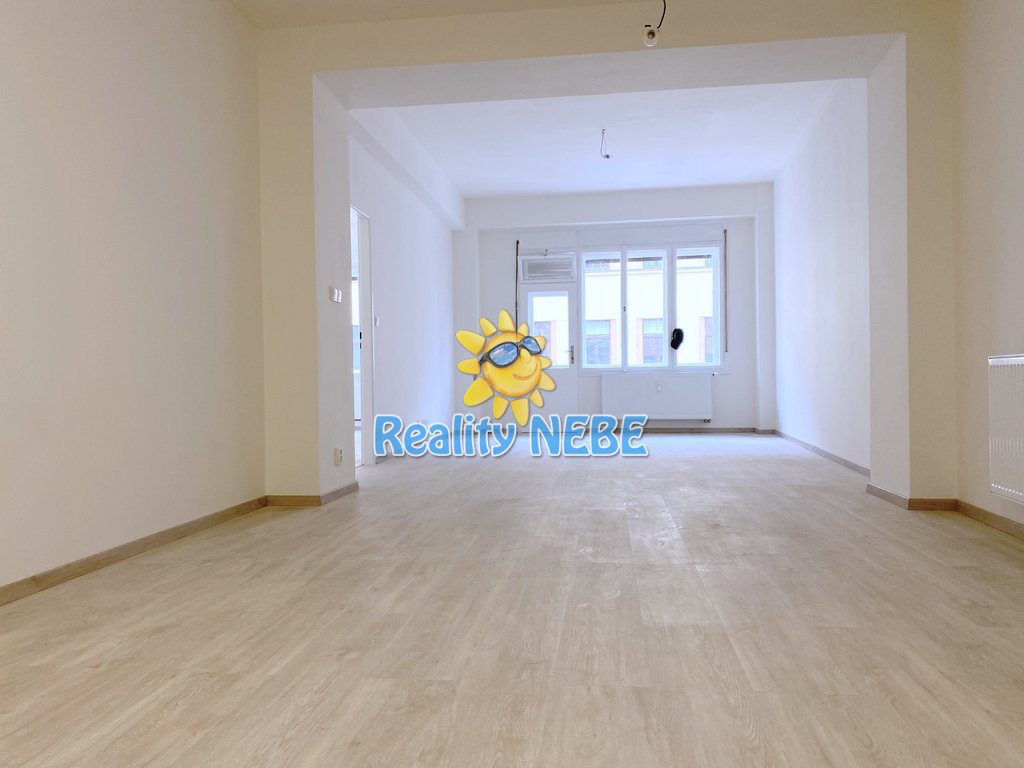 Pronájem bytu 4kk 114m2 balkon Štěpánská Praha 1