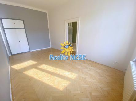 Pronájem bytu, 3+kk, 71 m² obrázek