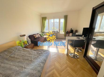 Pronájem bytu, 1+kk, 34 m² obrázek