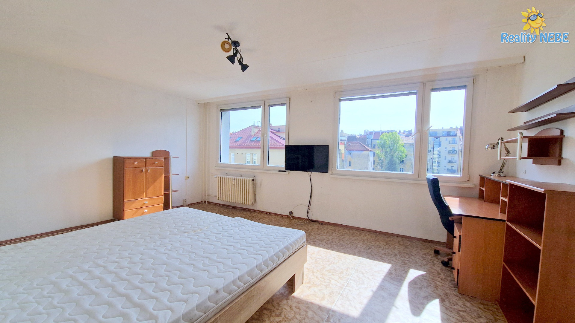 Pronájem bytu 1+kk, 38 m2, Táboritská, Praha 3, Žižkov