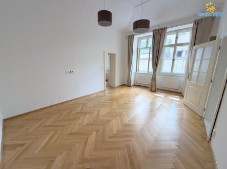 Pronájem bytu, 2+kk, 65 m²