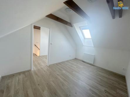 Pronájem bytu, 2+kk, 62 m²