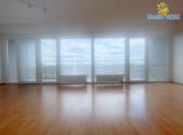 Pronájem bytu, 3+kk, 83 m²