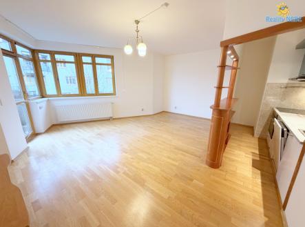 Pronájem bytu, 2+kk, 65 m²