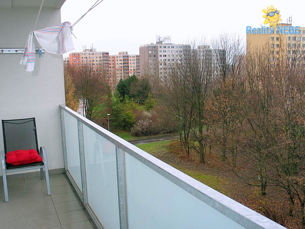 Pronájem bytu 1+kk/L, 39 m2, Šmolíkova, Praha 6, Ruzyně