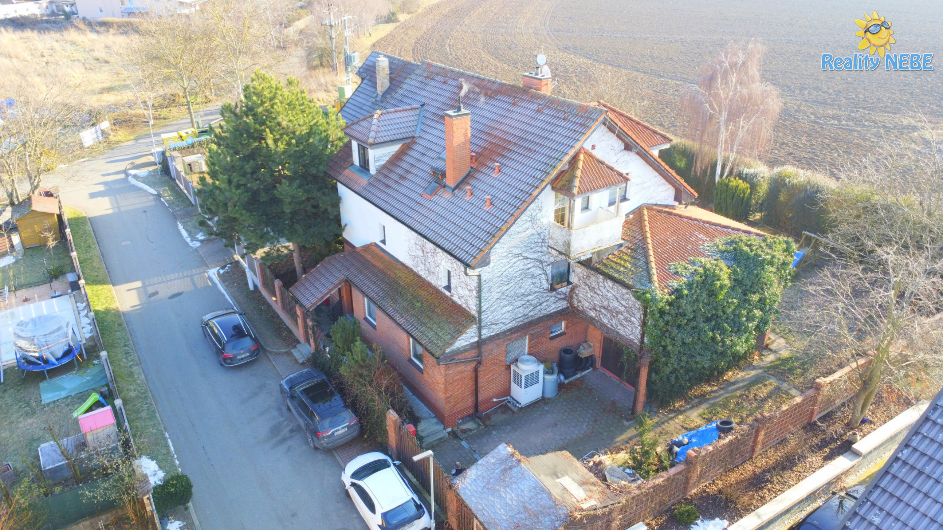 Prodej bytový dům Praha Zlatníky - Hodkovice