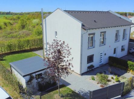 Pronájem domu/vily, 94 m²