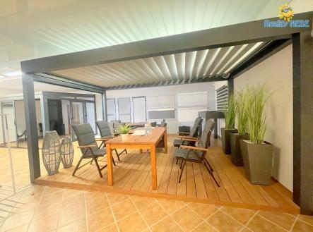 Pronájem obchodní prostor, 95 m²