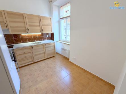 Pronájem bytu, 1+1, 40 m²